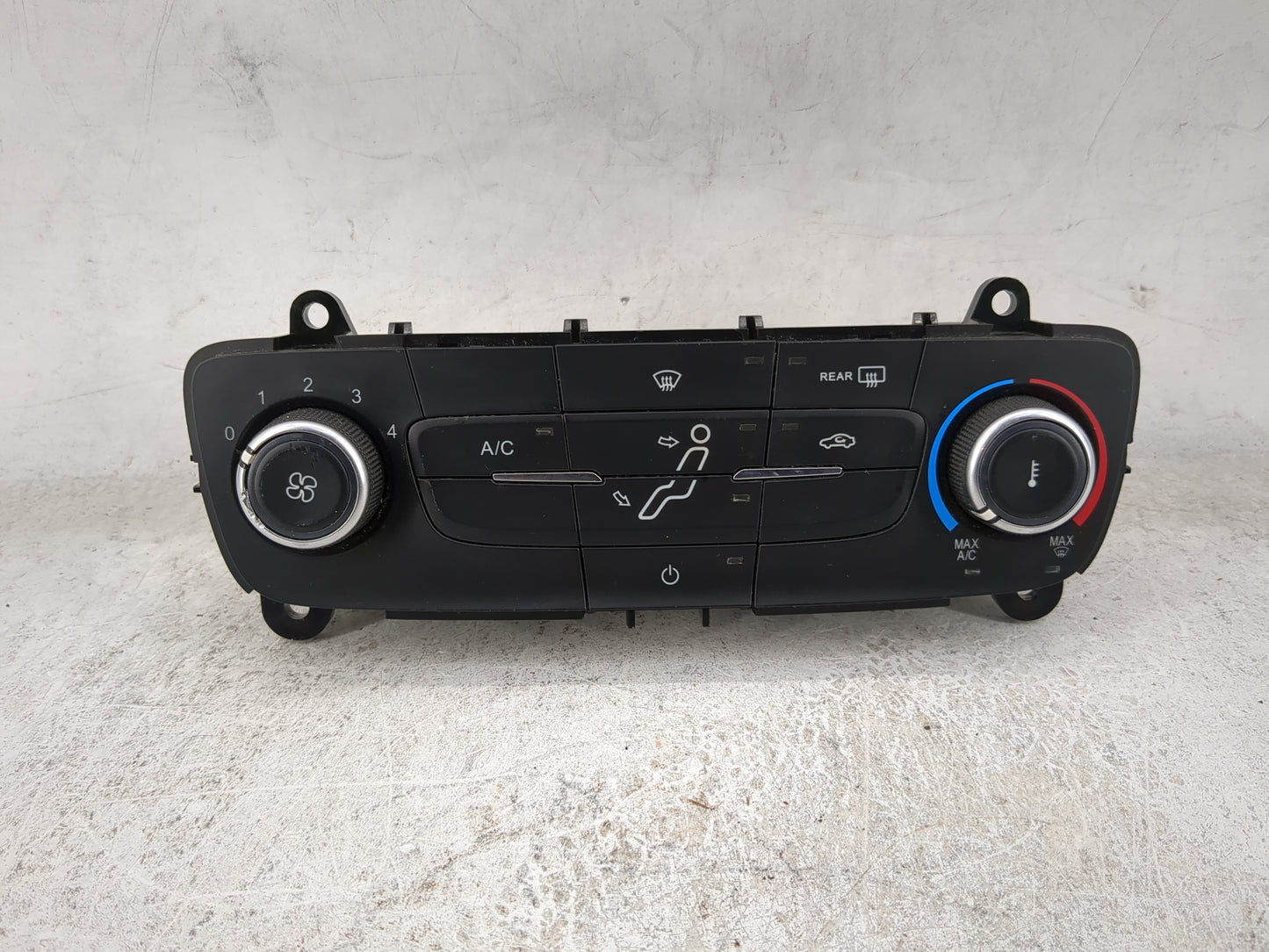 2015-2018 Ford Focus Climate Control Module Temperature AC/Heater Replacement Fits Fits 2015 2016 2017 2018 OEM Used Auto Pa