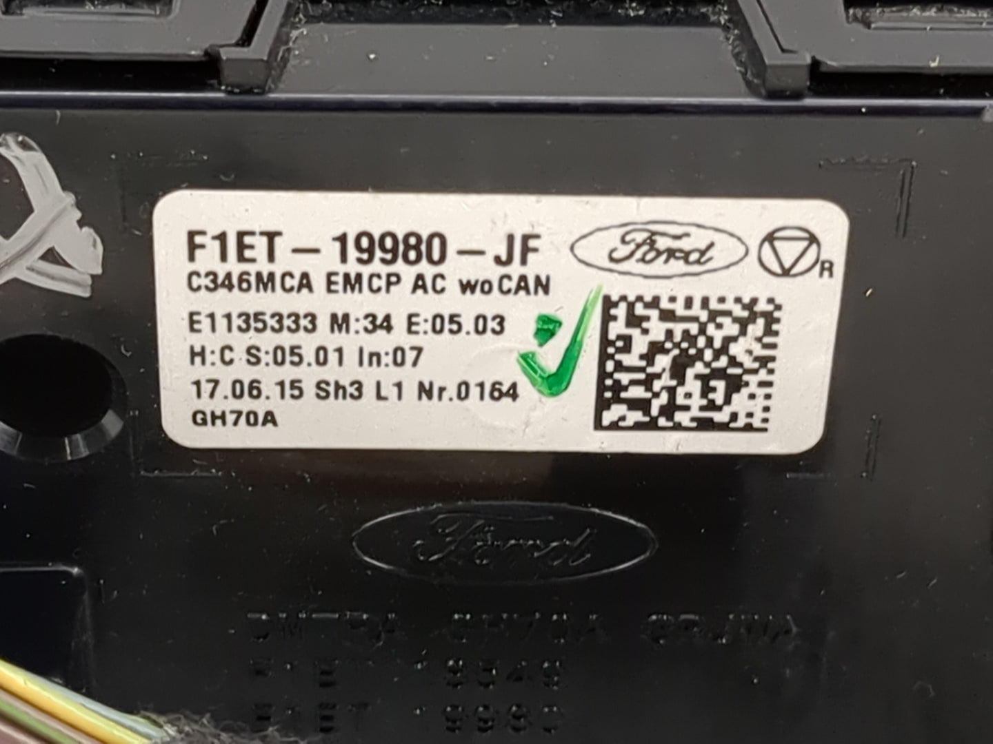 2015-2018 Ford Focus Climate Control Module Temperature AC/Heater Replacement Fits Fits 2015 2016 2017 2018 OEM Used Auto Pa