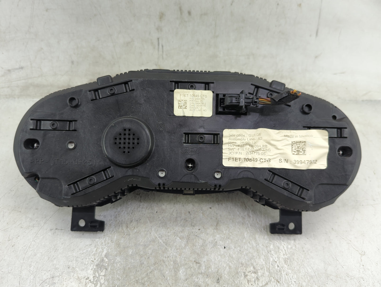 2012-2018 Ford Focus Instrument Cluster Speedometer Gauges Fits Fits 2012 2013 2014 2015 2016 2017 2018 OEM Used Auto Parts 