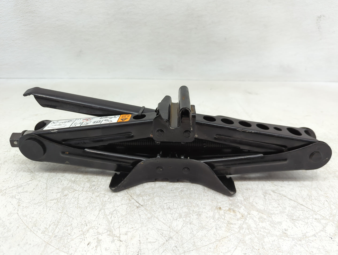 Ford Focus Spare Scissor Car Jack - Oemusedautoparts1.com