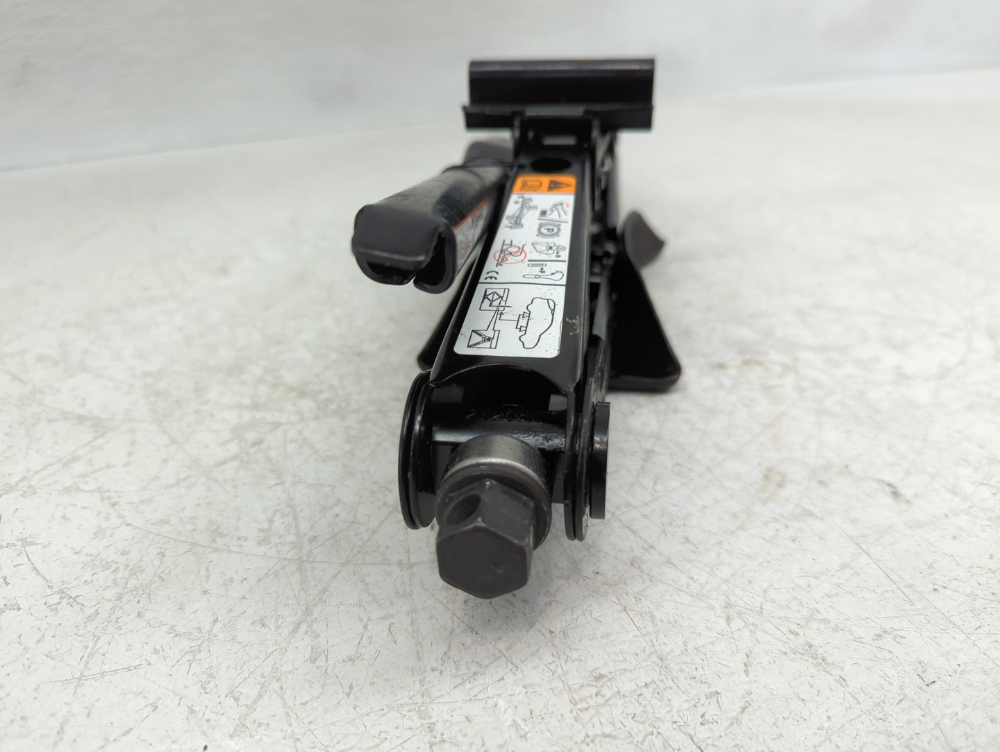 Ford Focus Spare Scissor Car Jack - Oemusedautoparts1.com