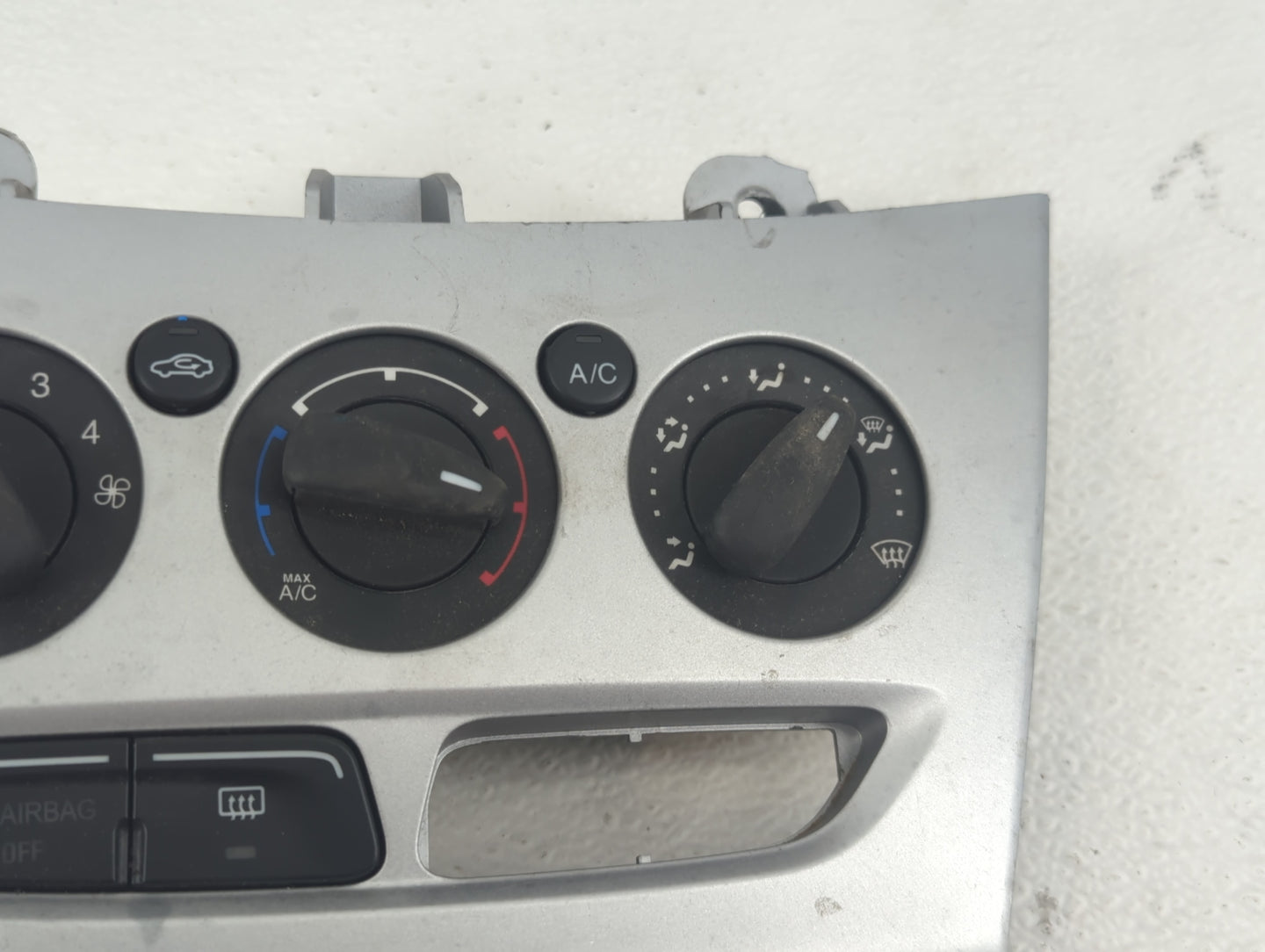 2013-2014 Ford Focus Climate Control Module Temperature AC/Heater Replacement P/N:CM5T-19980-AE Fits Fits 2013 2014 OEM Used