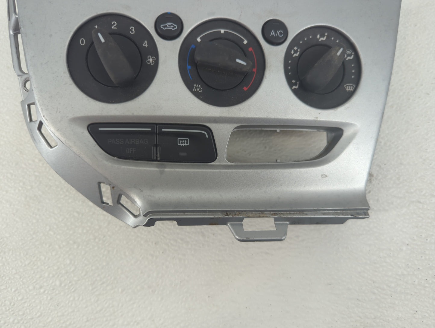 2013-2014 Ford Focus Climate Control Module Temperature AC/Heater Replacement P/N:CM5T-19980-AE Fits Fits 2013 2014 OEM Used