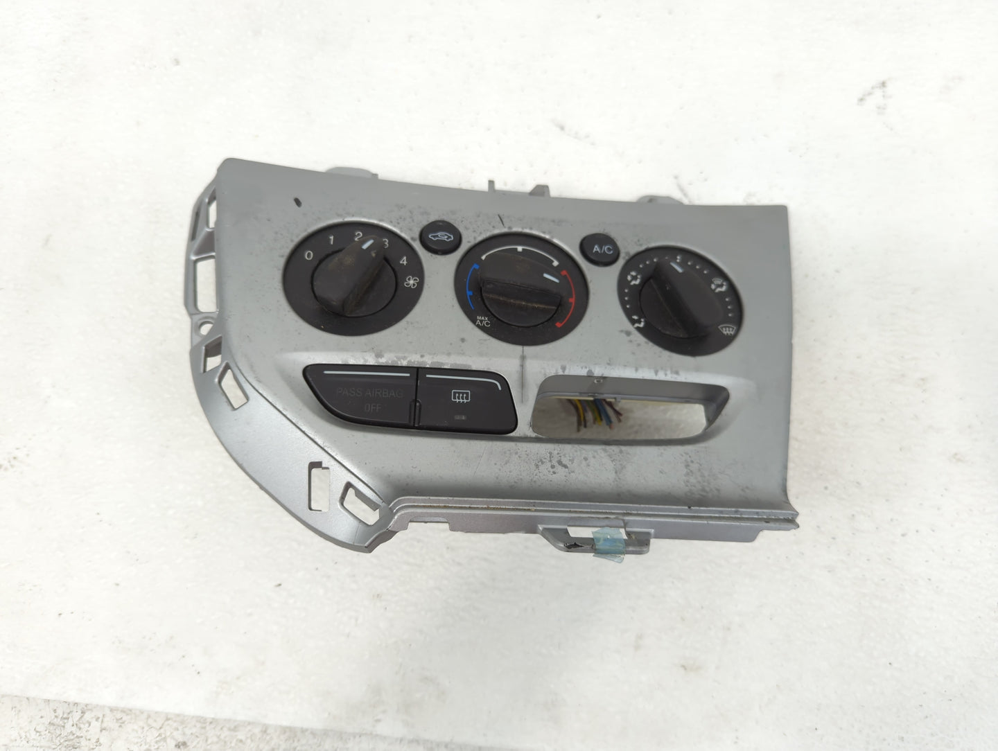 2013-2014 Ford Focus Climate Control Module Temperature AC/Heater Replacement P/N:E1062773 Fits Fits 2013 2014 OEM Used Auto