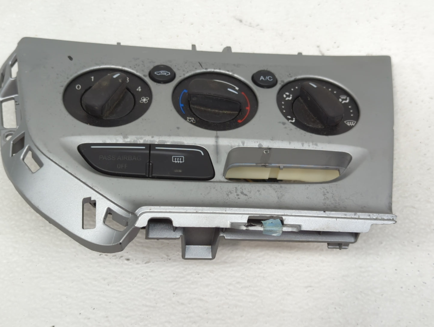 2013-2014 Ford Focus Climate Control Module Temperature AC/Heater Replacement P/N:E1062773 Fits Fits 2013 2014 OEM Used Auto
