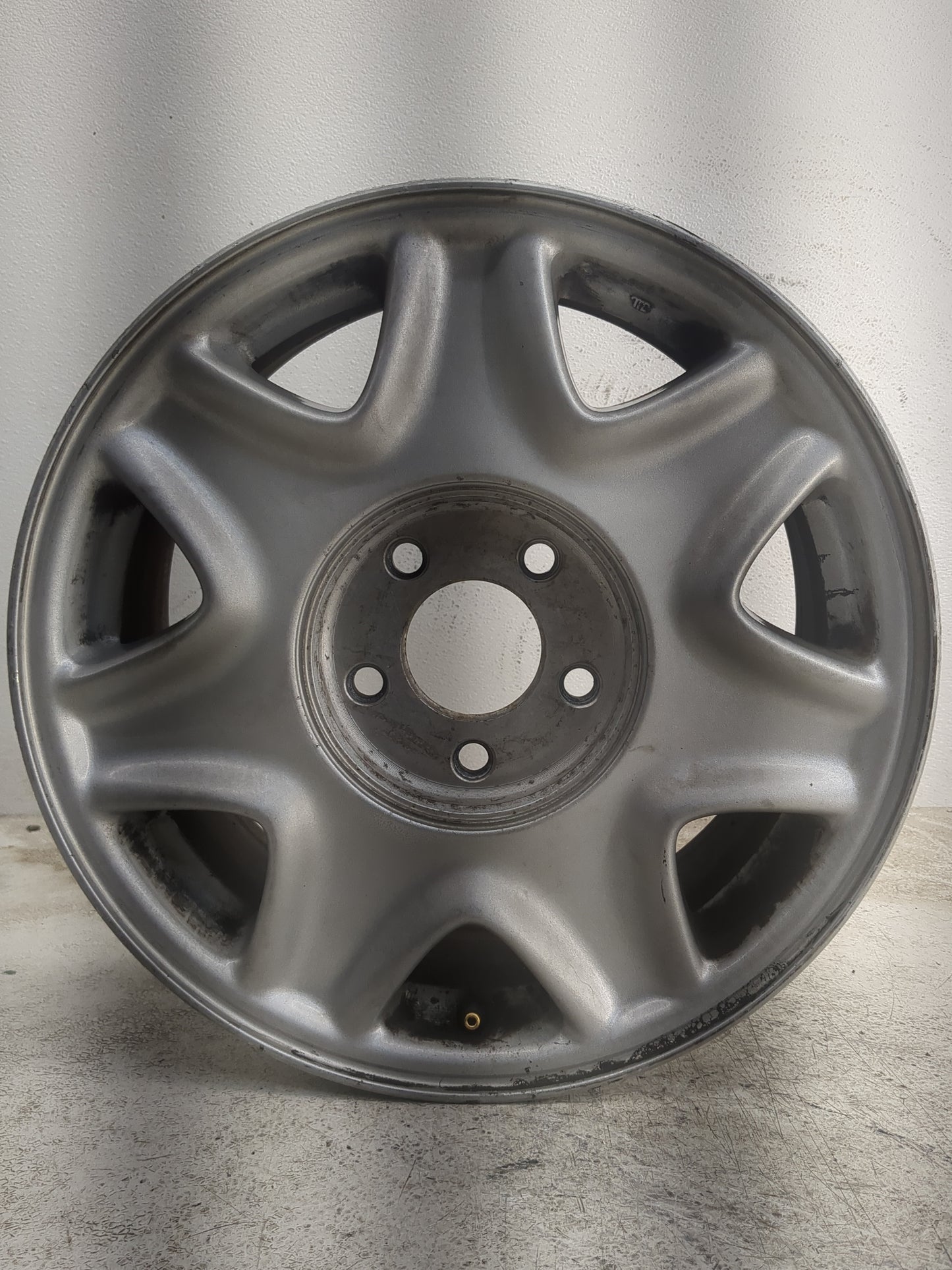 Ford Focus Oem Wheel Rim 1227739 - Oemusedautoparts1.com