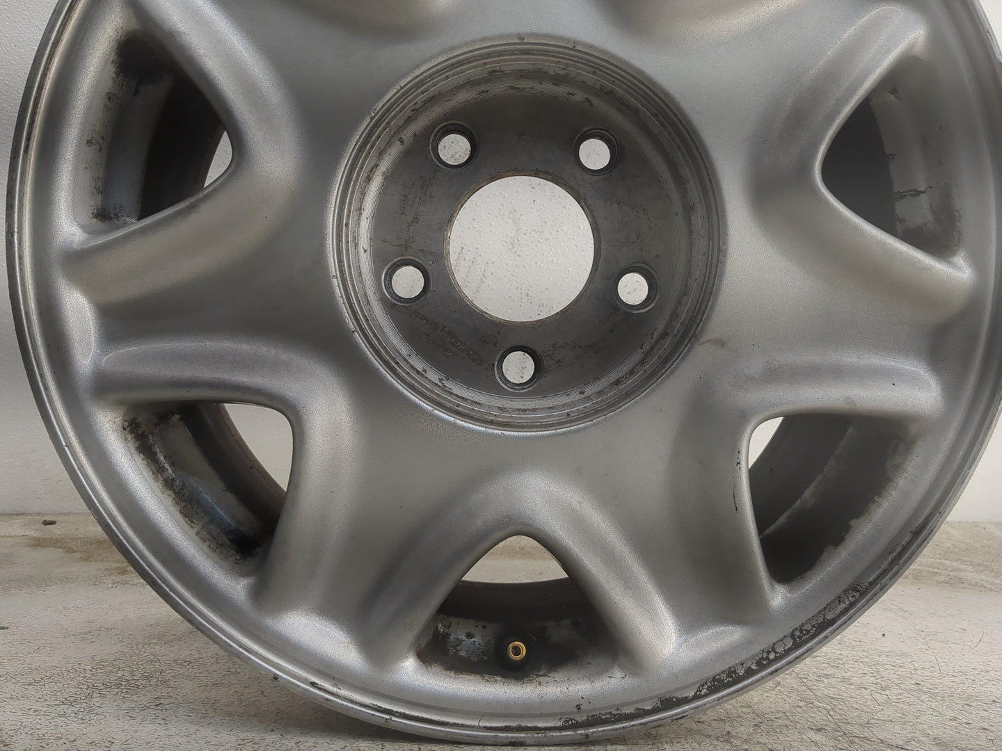 Ford Focus Oem Wheel Rim 1227739 - Oemusedautoparts1.com