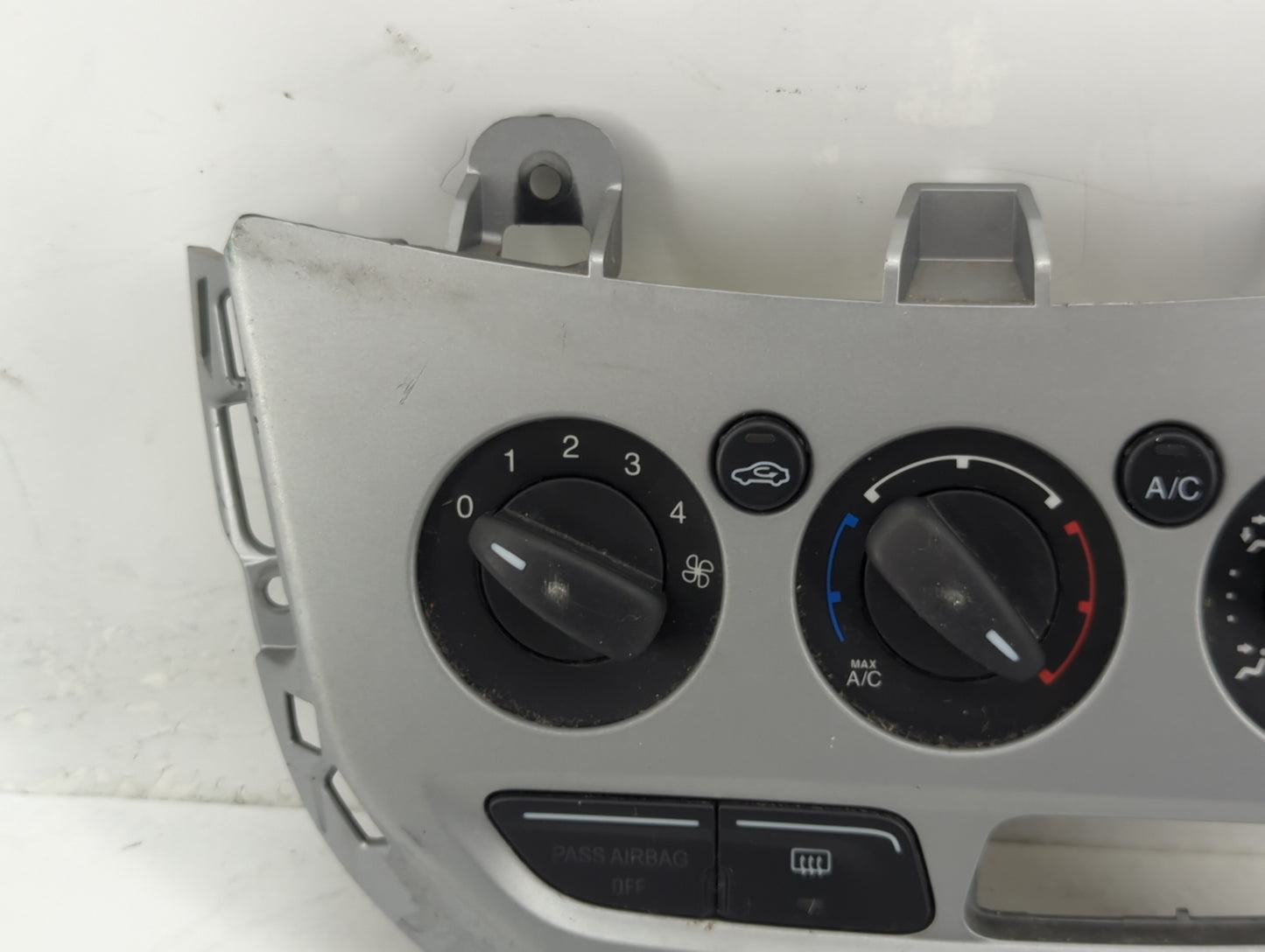 2013-2014 Ford Focus Climate Control Module Temperature AC/Heater Replacement Fits Fits 2013 2014 OEM Used Auto Parts - Oemu