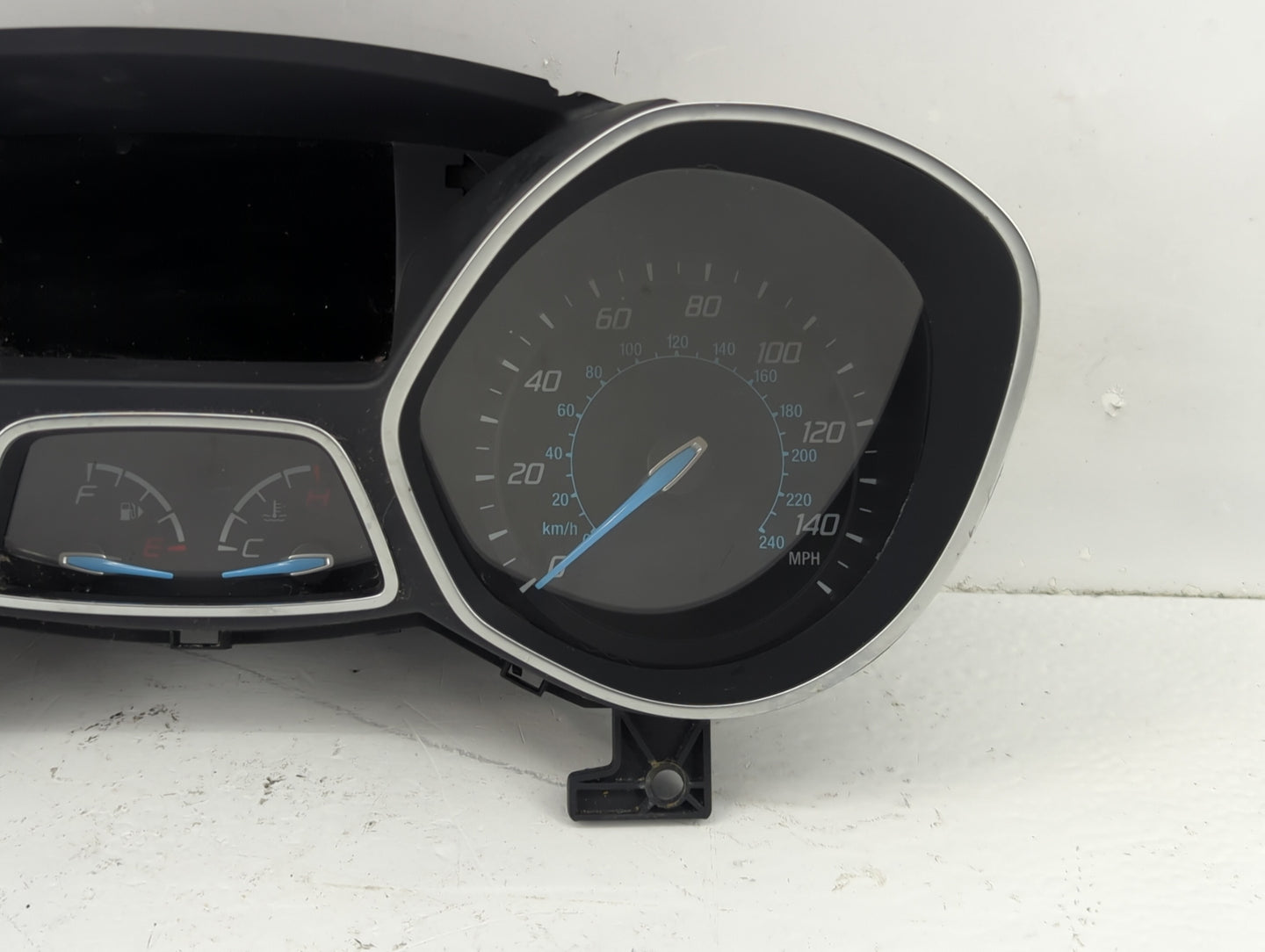2013-2014 Ford Focus Instrument Cluster Speedometer Gauges Fits Fits 2013 2014 OEM Used Auto Parts - Oemusedautoparts1.com