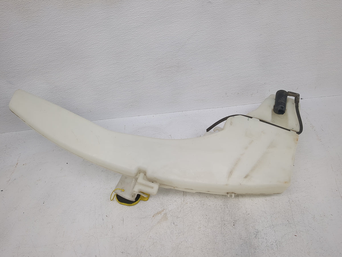 2005-2007 Ford Focus Windshield Washer Fluid Reservoir Bottle - Oemusedautoparts1.com