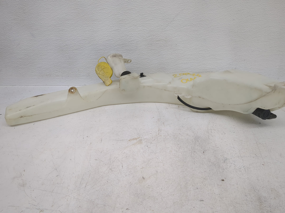 2005-2007 Ford Focus Windshield Washer Fluid Reservoir Bottle - Oemusedautoparts1.com