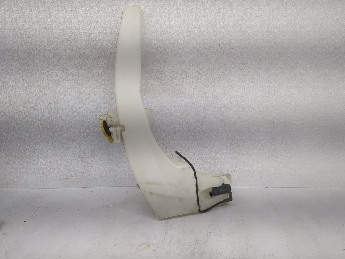 2005-2007 Ford Focus Windshield Washer Fluid Reservoir Bottle - Oemusedautoparts1.com