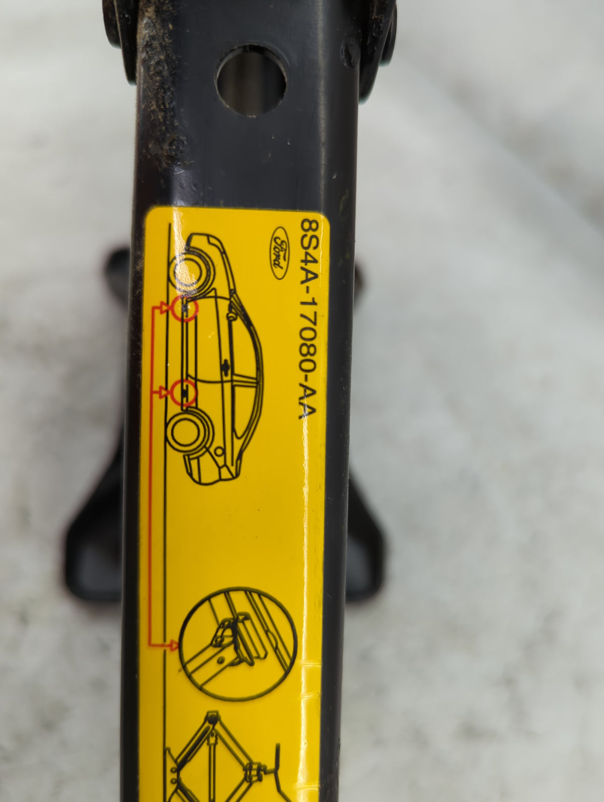 Ford Focus Spare Scissor Car Jack 5039760 - Oemusedautoparts1.com