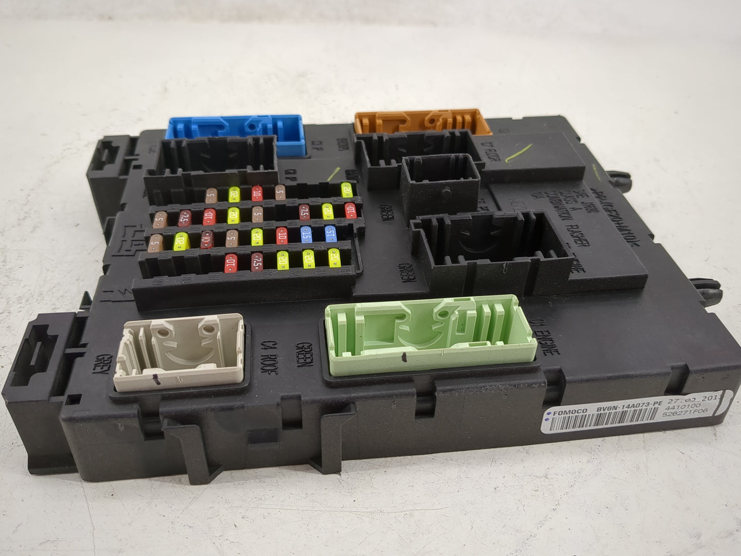 2013-2013 Ford Focus Body Control Module Bcm Inner Cabin Fuse Box - Oemusedautoparts1.com
