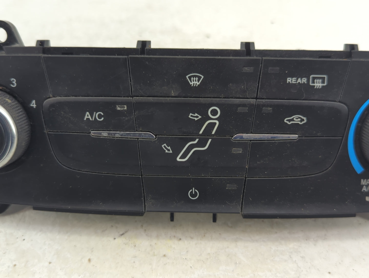 2015-2018 Ford Focus Climate Control Module Temperature AC/Heater Replacement Fits Fits 2015 2016 2017 2018 OEM Used Auto Pa