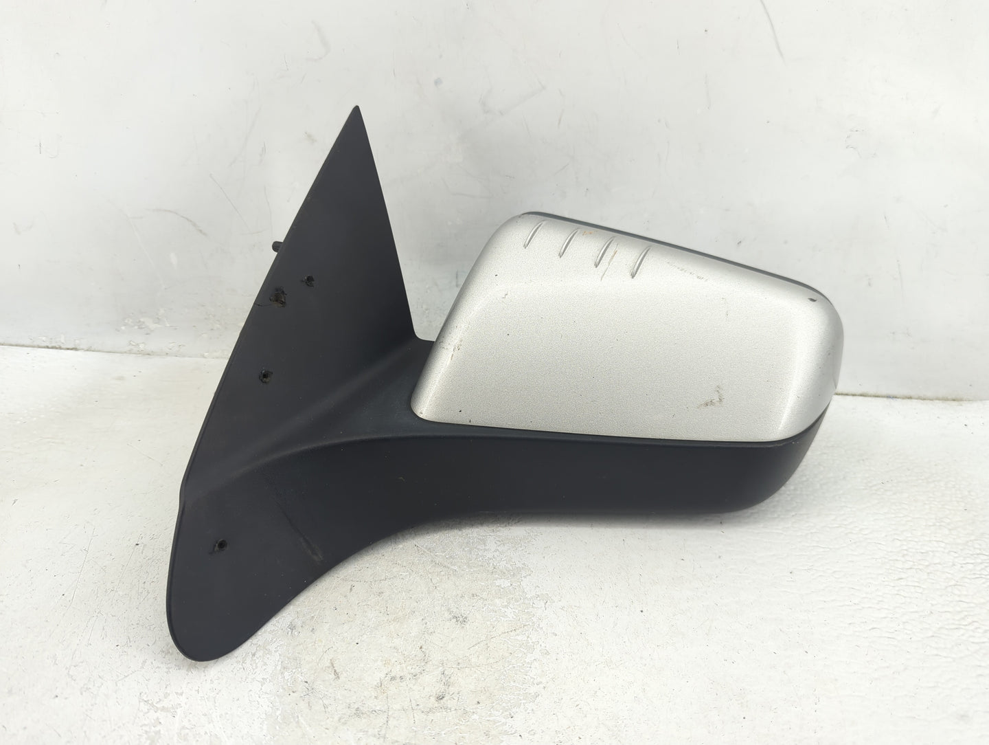 2008-2011 Ford Focus Driver Side View Mirror - Left Door Mirror OEM Used - Oemusedautoparts1.com
