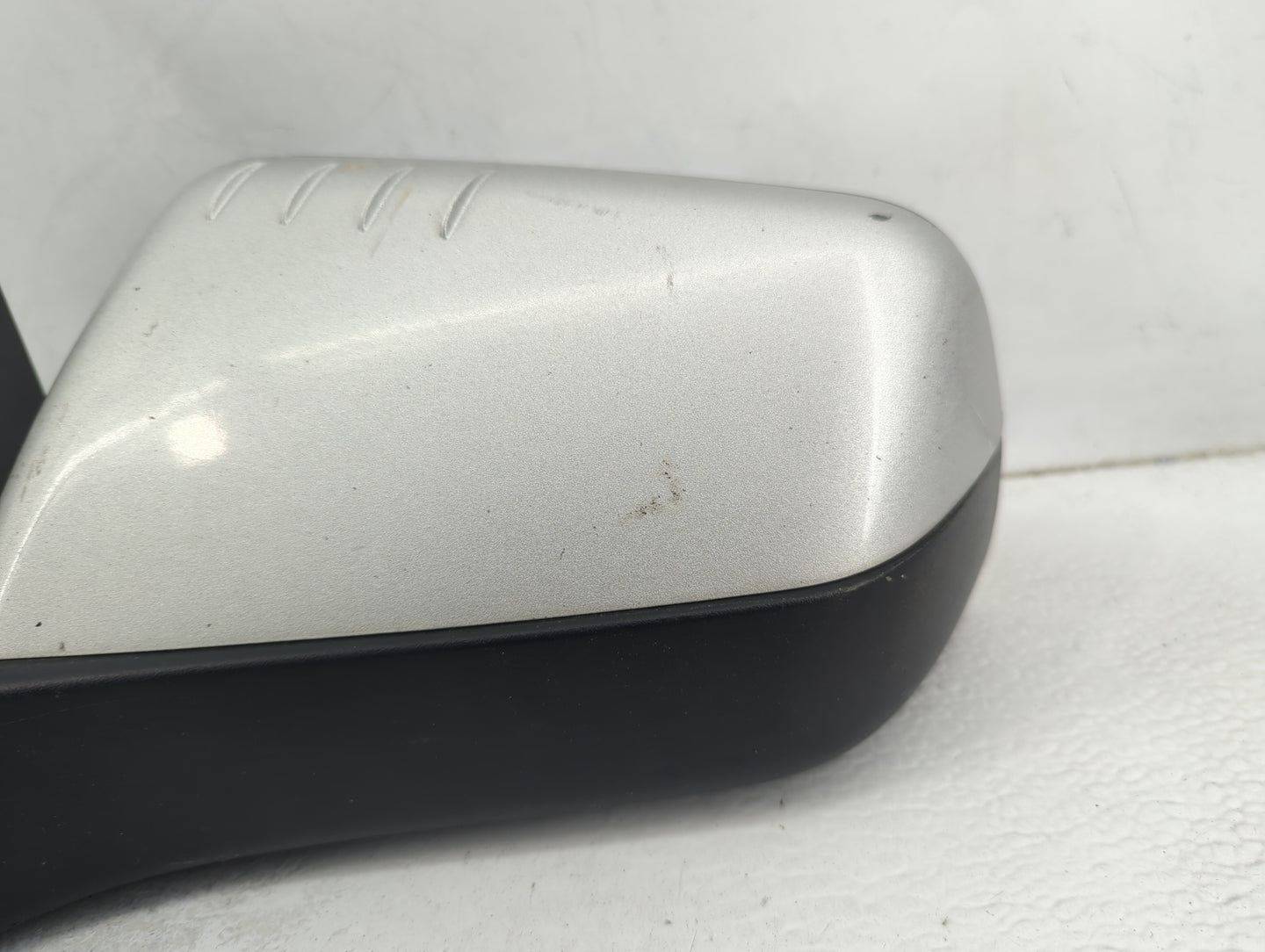 2008-2011 Ford Focus Driver Side View Mirror - Left Door Mirror OEM Used - Oemusedautoparts1.com