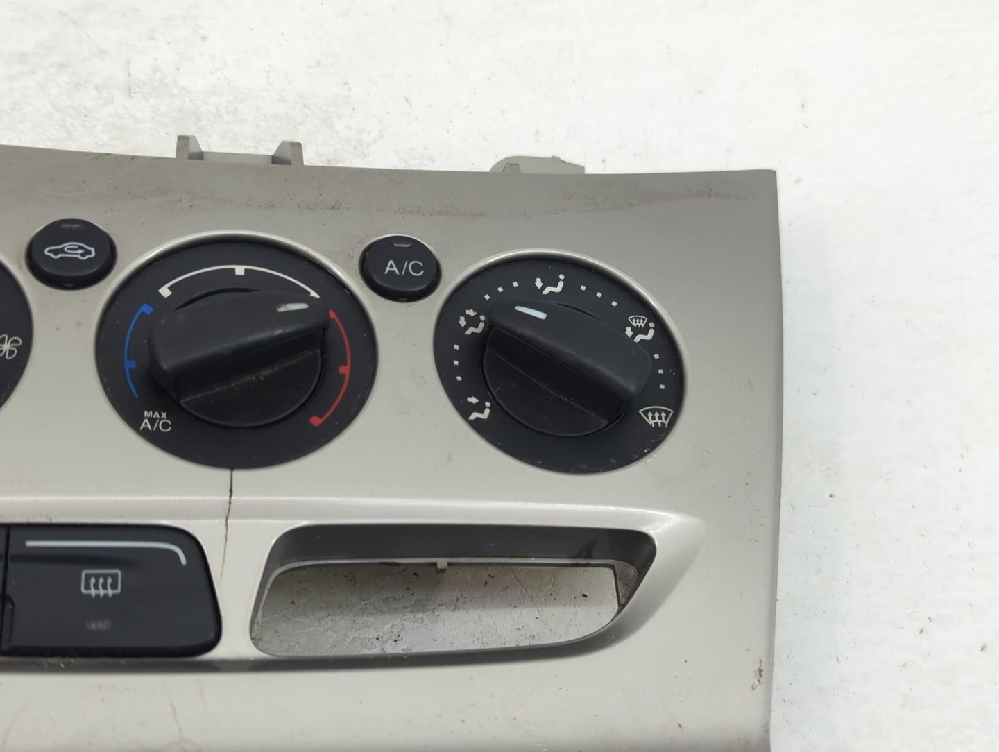 2013-2014 Ford Focus Climate Control Module Temperature AC/Heater Replacement Fits Fits 2013 2014 OEM Used Auto Parts - Oemu