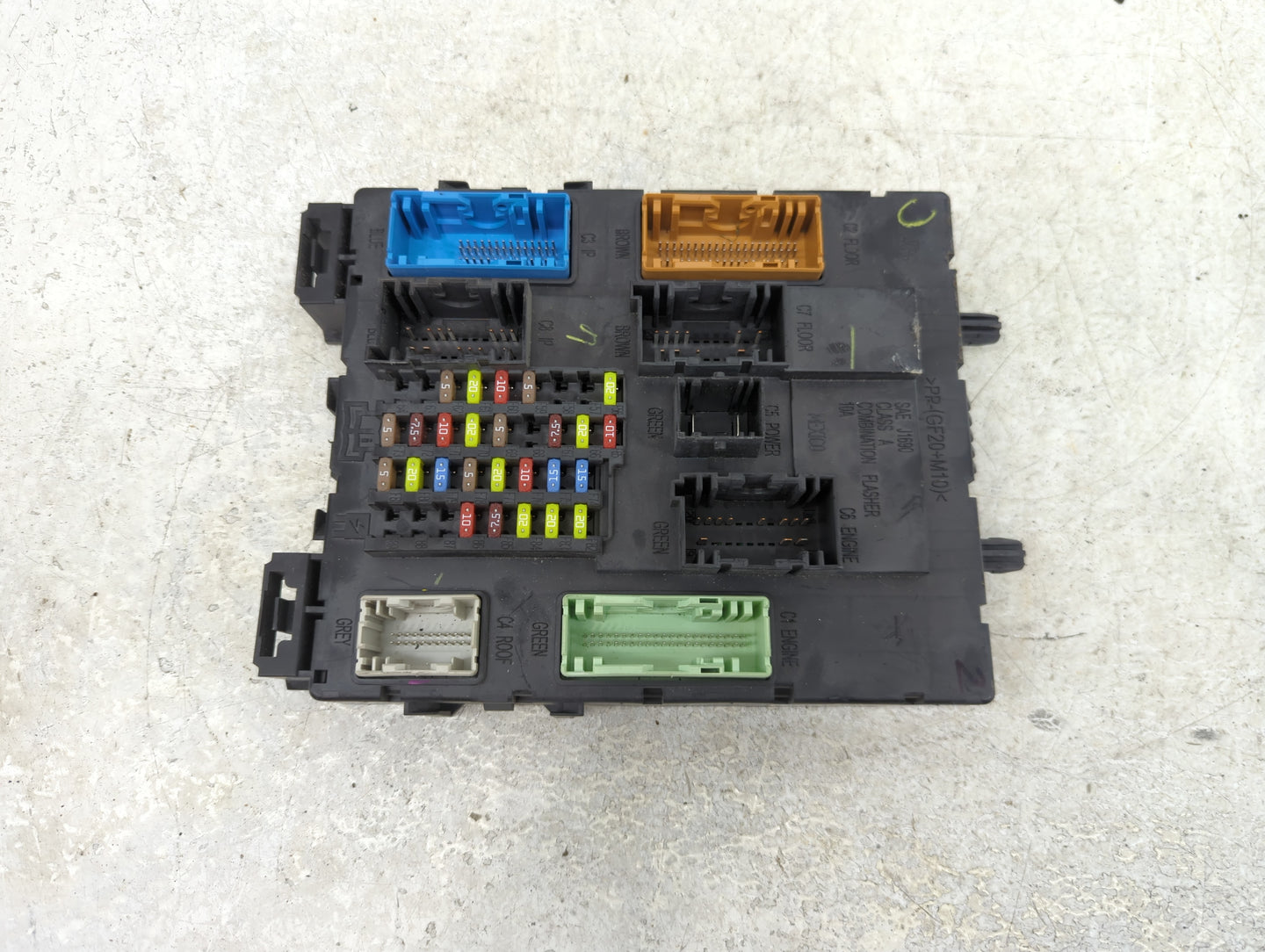 2013-2013 Ford Focus Body Control Module Bcm Inner Cabin Fuse Box - Oemusedautoparts1.com