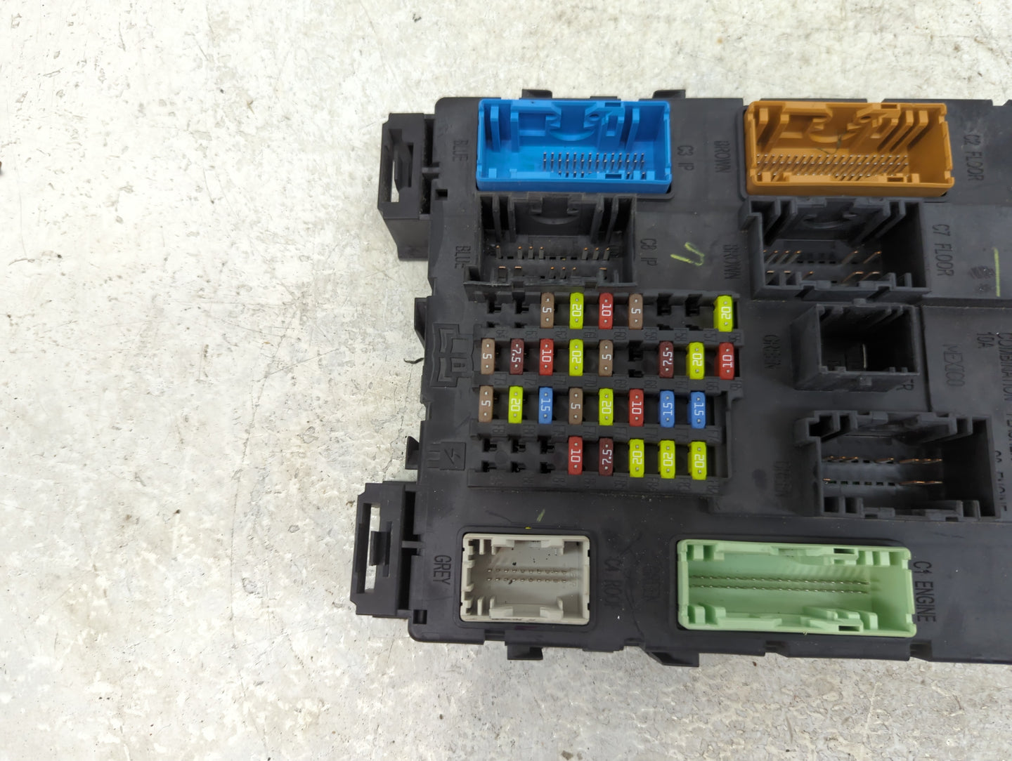 2013-2013 Ford Focus Body Control Module Bcm Inner Cabin Fuse Box - Oemusedautoparts1.com