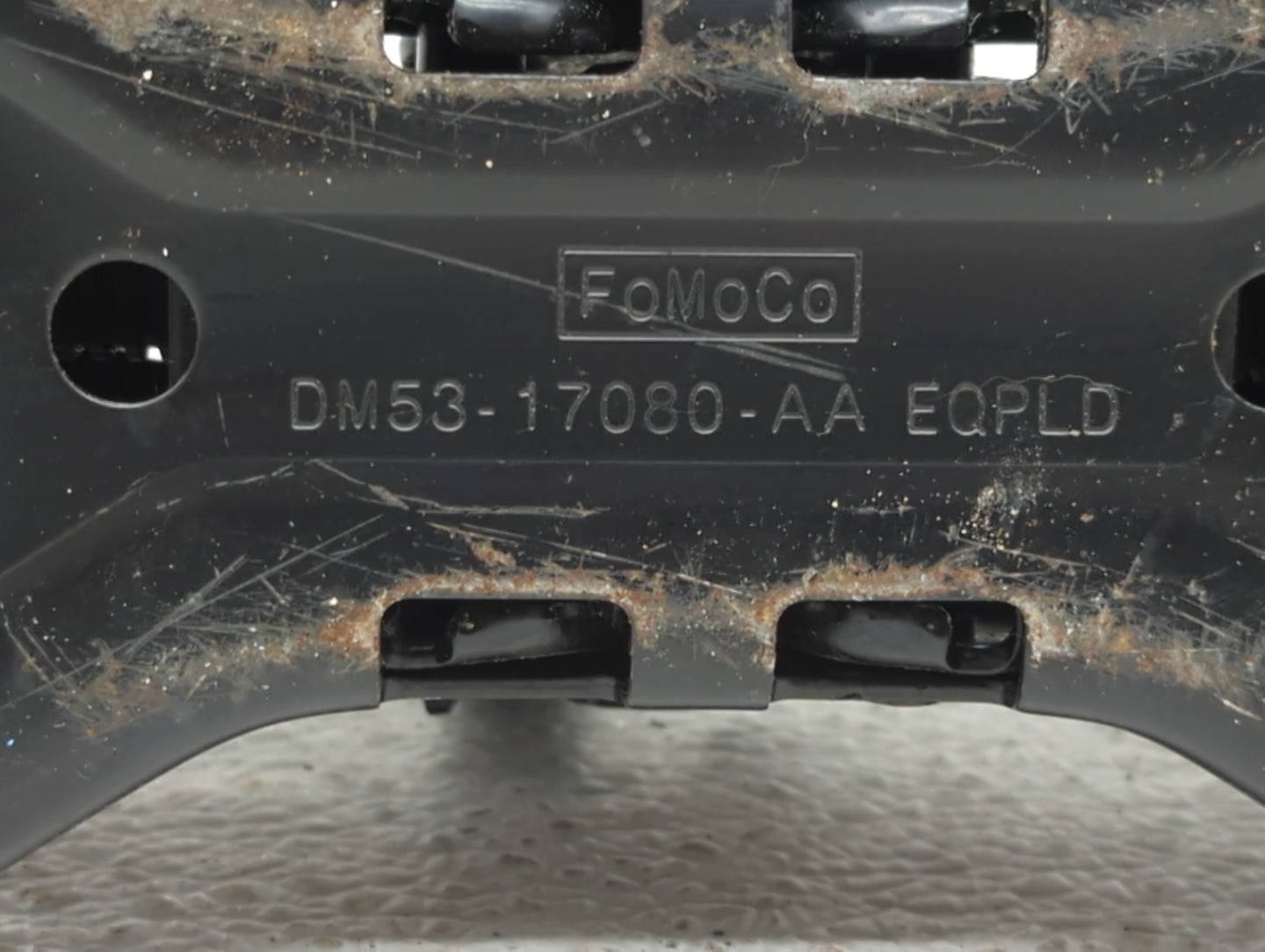 2016 Ford Focus Spare Scissor Car Jack - Oemusedautoparts1.com