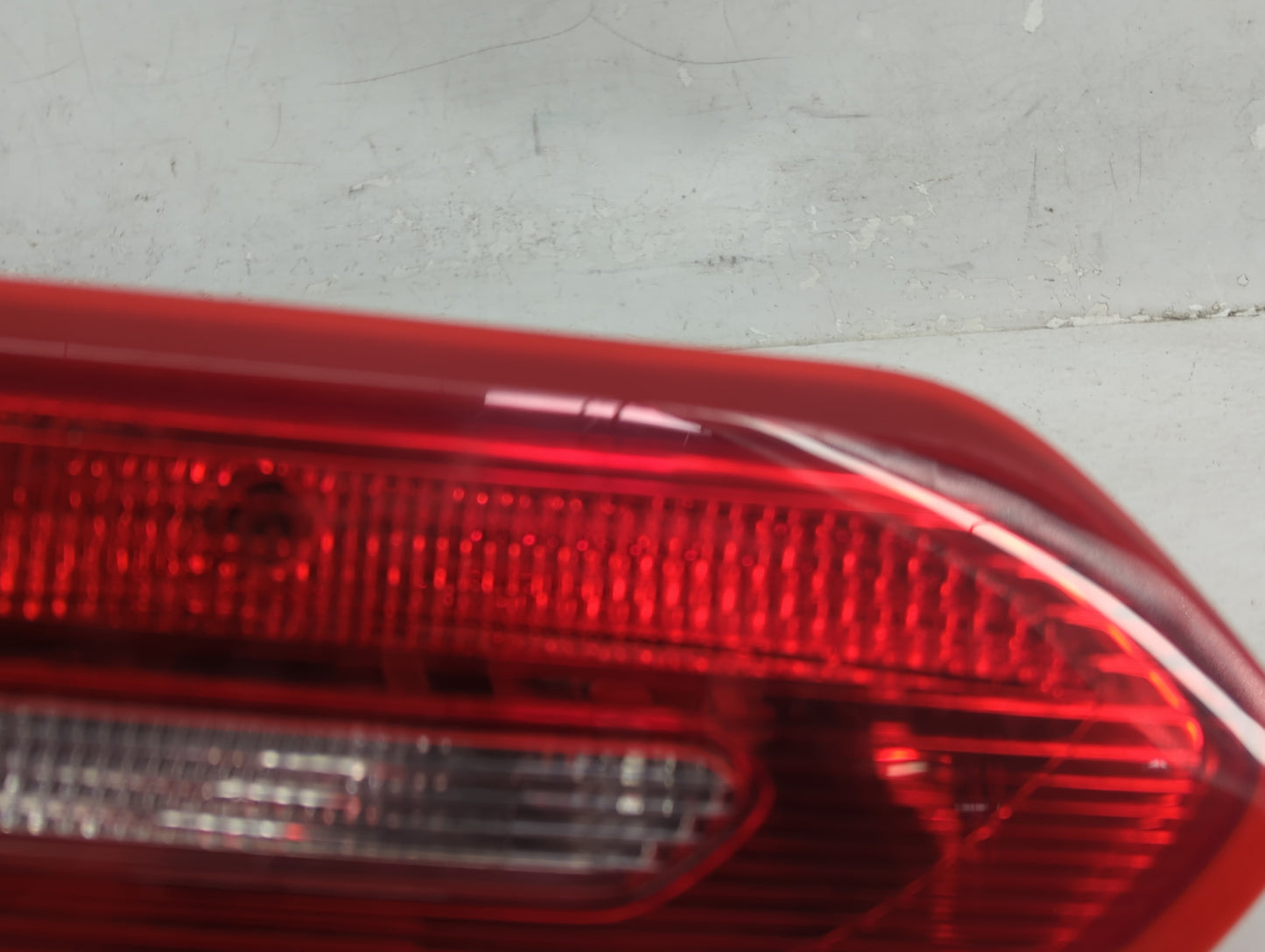 2015-2018 Ford Focus Passenger Right Side Deck Lid Mounted Tail Light - Oemusedautoparts1.com