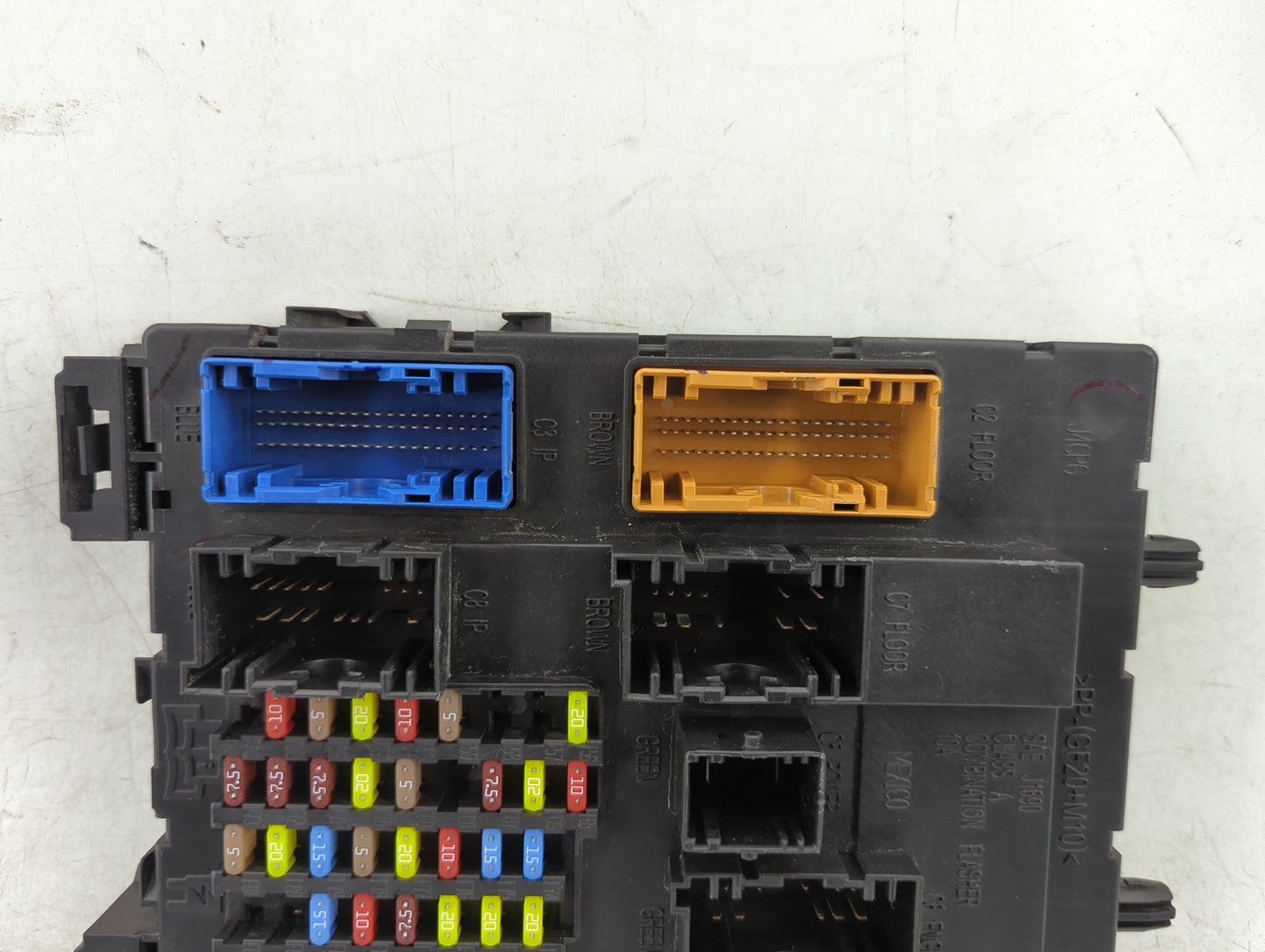 2016-2018 Ford Focus Body Control Module Bcm Inner Cabin Fuse Box - Oemusedautoparts1.com