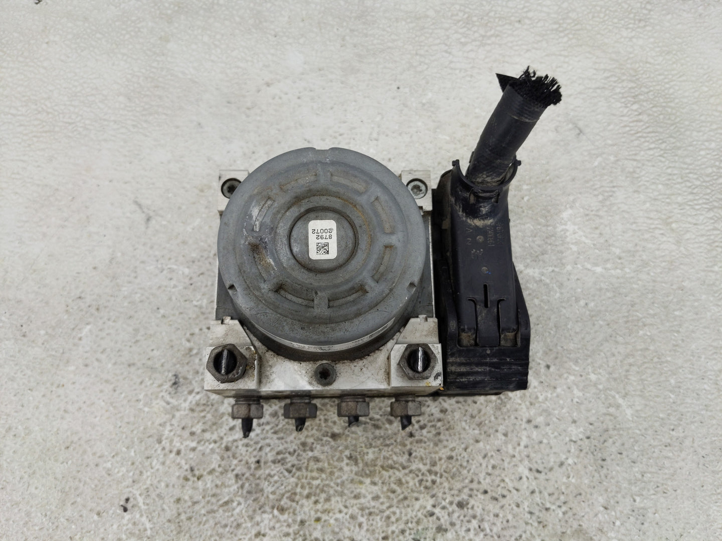 2016-2018 Ford Focus ABS Pump Control Module Replacement Fits Fits 2016 2017 2018 OEM Used Auto Parts - Oemusedautoparts1.co