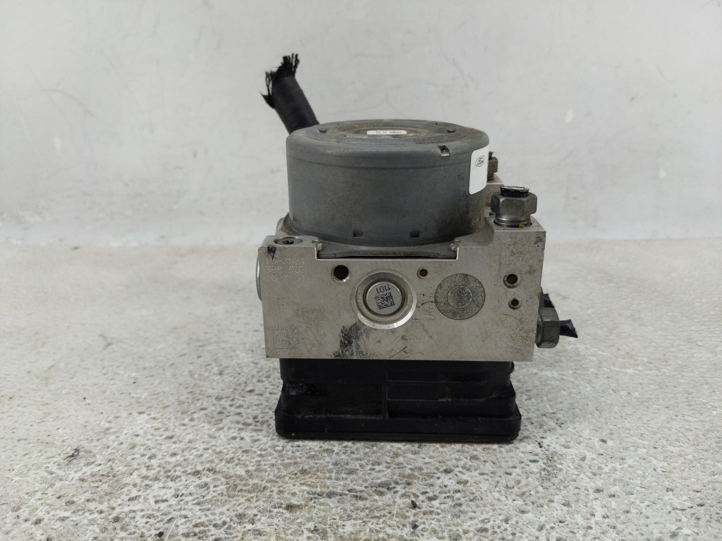 2016-2018 Ford Focus ABS Pump Control Module Replacement Fits Fits 2016 2017 2018 OEM Used Auto Parts - Oemusedautoparts1.co