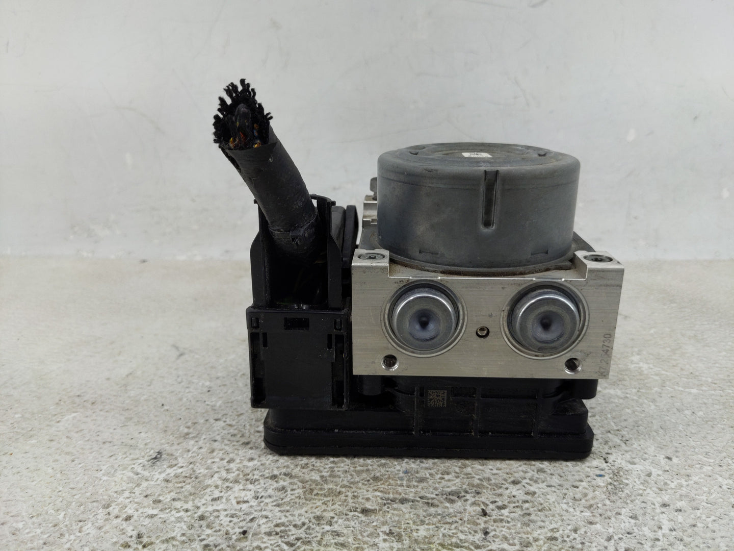 2016-2018 Ford Focus ABS Pump Control Module Replacement Fits Fits 2016 2017 2018 OEM Used Auto Parts - Oemusedautoparts1.co