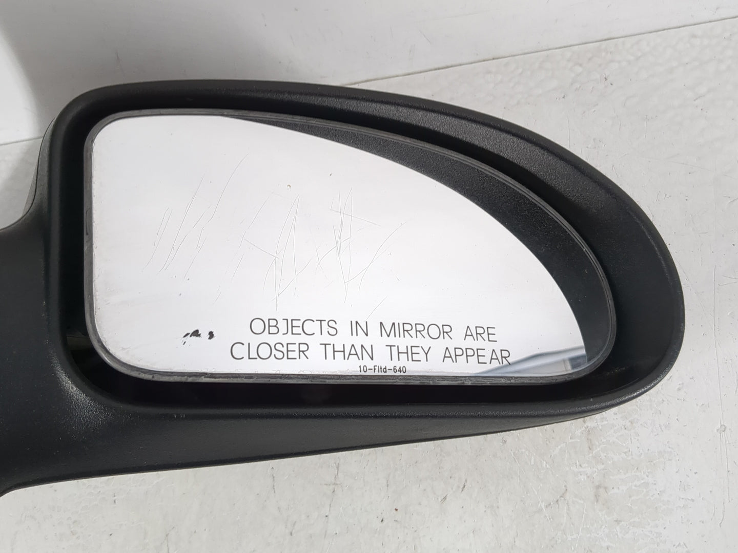 Ford Focus Passenger Right Side View Manual Door Mirror - Oemusedautoparts1.com