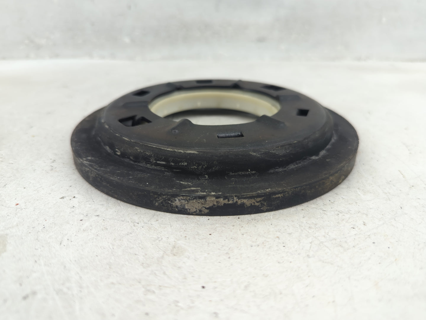 Ford Ford 1416107 - Oemusedautoparts1.com