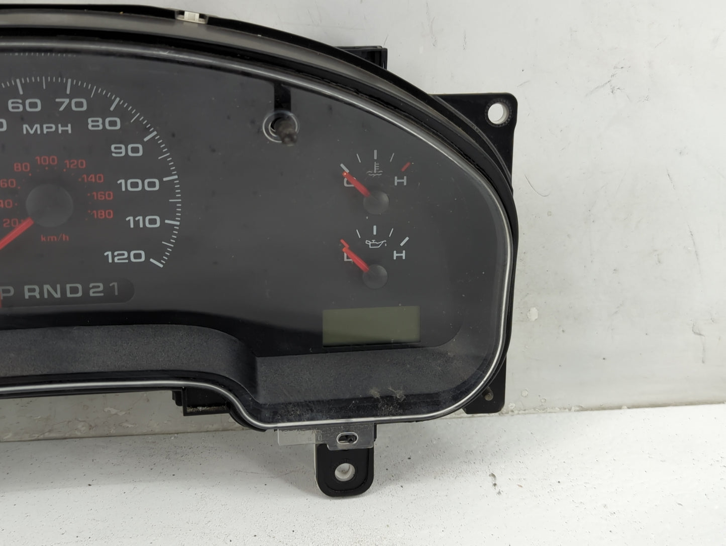 0 Ford Ford F150 Pickup Instrument Cluster Speedometer Gauges Fits Fits 204 2005 OEM Used Auto Parts - Oemusedautoparts1.com