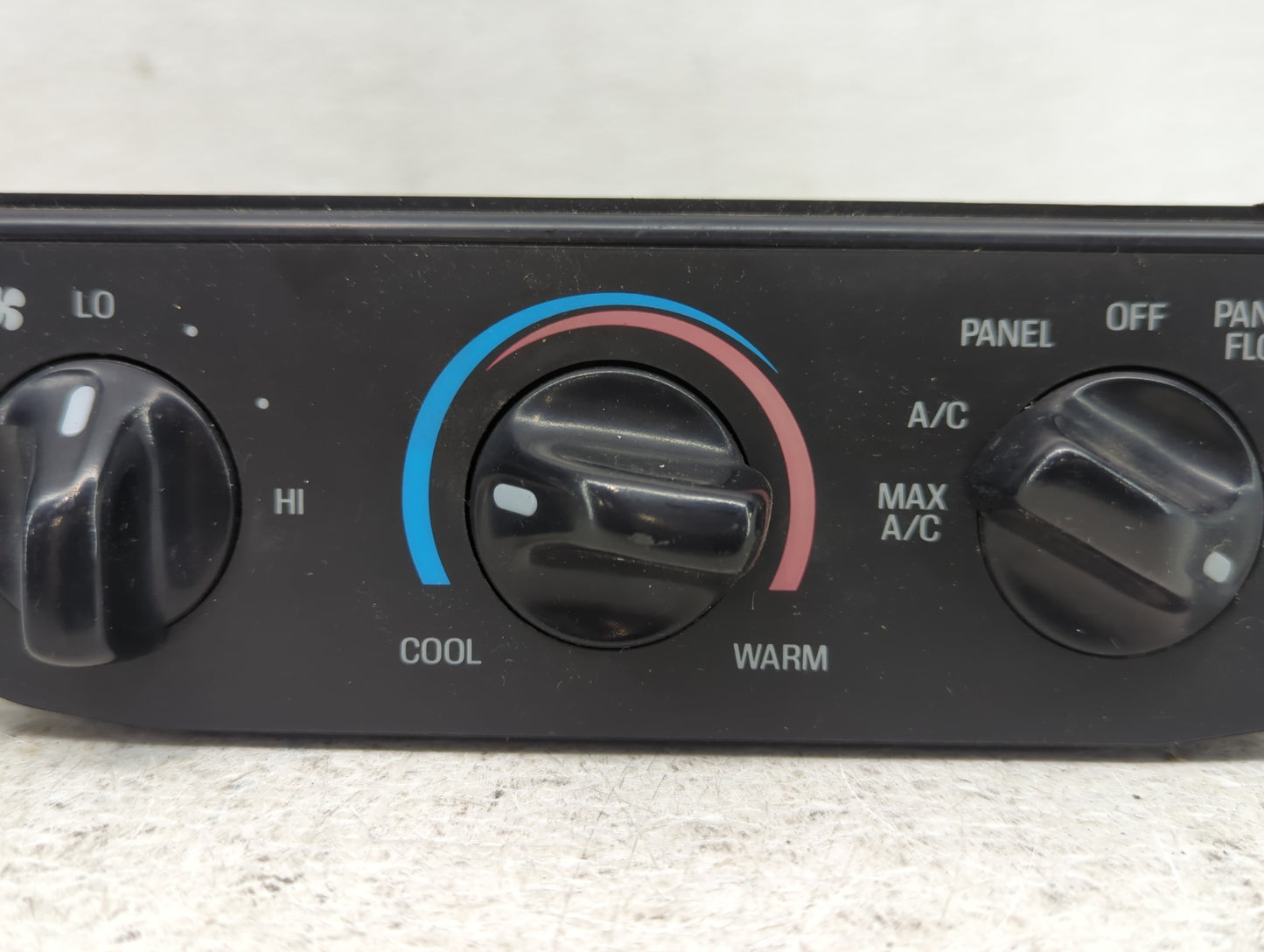 0 Ford Ford F150 Pickup Climate Control Module Temperature AC/Heater Replacement Fits Fits 1997 1998 OEM Used Auto Parts - O