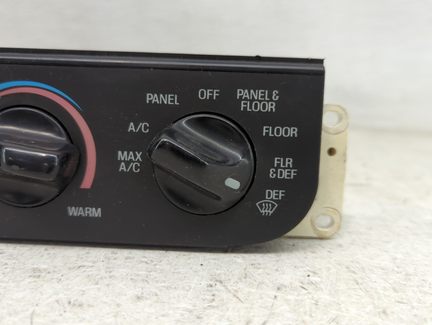 0 Ford Ford F150 Pickup Climate Control Module Temperature AC/Heater Replacement Fits Fits 1997 1998 OEM Used Auto Parts - O