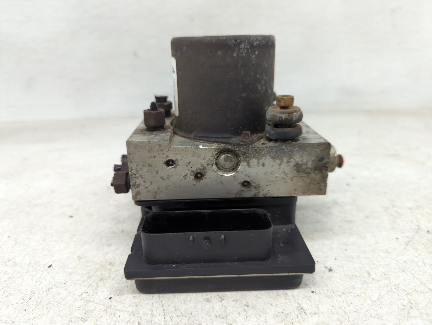 0 Ford Ford F150 Pickup ABS Pump Control Module Replacement Fits Fits 210 OEM Used Auto Parts - Oemusedautoparts1.com