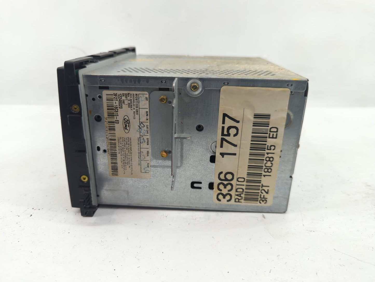 2004-2005 Ford Freestar Radio AM FM Cd Player Receiver Replacement Fits Fits 2004 2005 OEM Used Auto Parts - Oemusedautopart