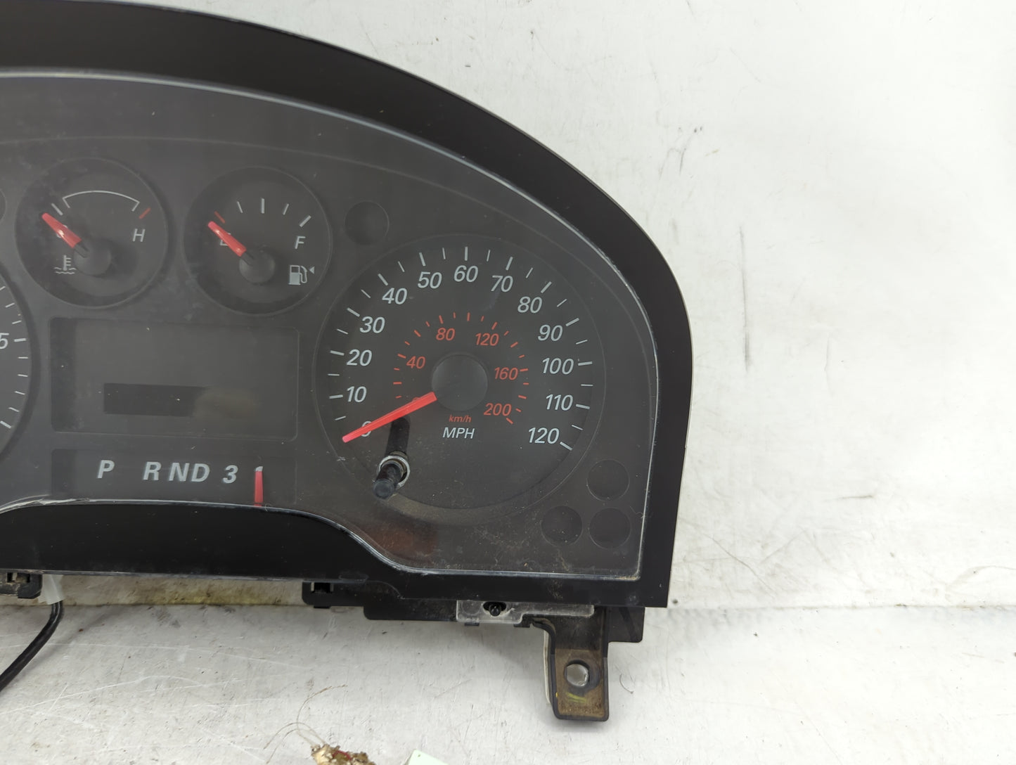 2004 Ford Freestar Instrument Cluster Speedometer Gauges Fits OEM Used Auto Parts - Oemusedautoparts1.com