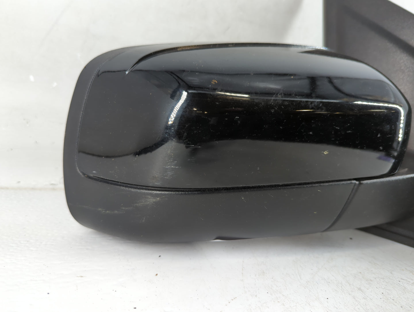 2005-2007 Ford Freestyle Passenger Side View Mirror - Right Door Mirror OEM Used - Oemusedautoparts1.com