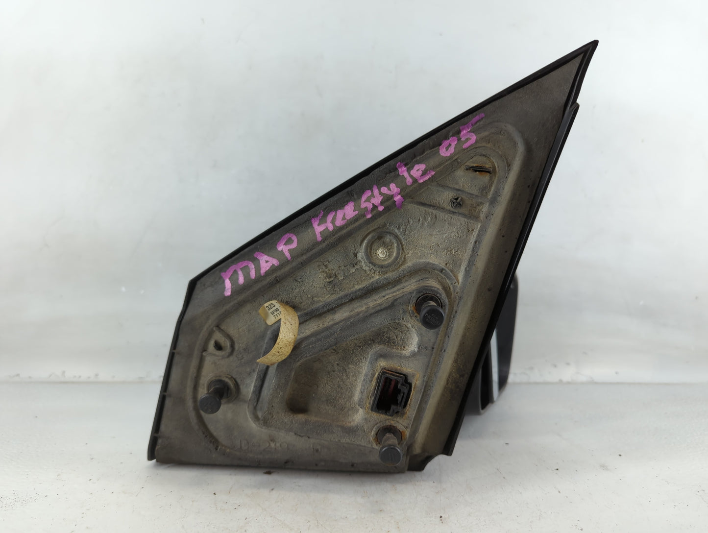 2005-2007 Ford Freestyle Passenger Side View Mirror - Right Door Mirror OEM Used - Oemusedautoparts1.com