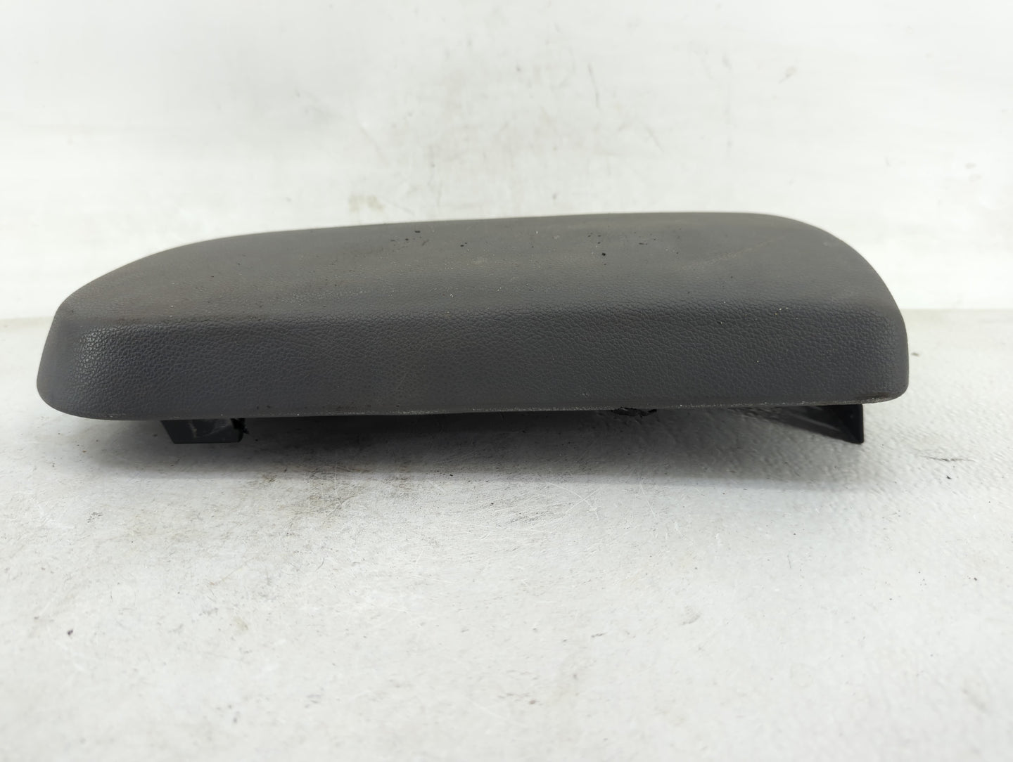 2005-2007 Ford Freestyle Center Console Armrest Cover Lid Fits Fits 2005 2006 2007 OEM Used Auto Parts - Oemusedautoparts1.c