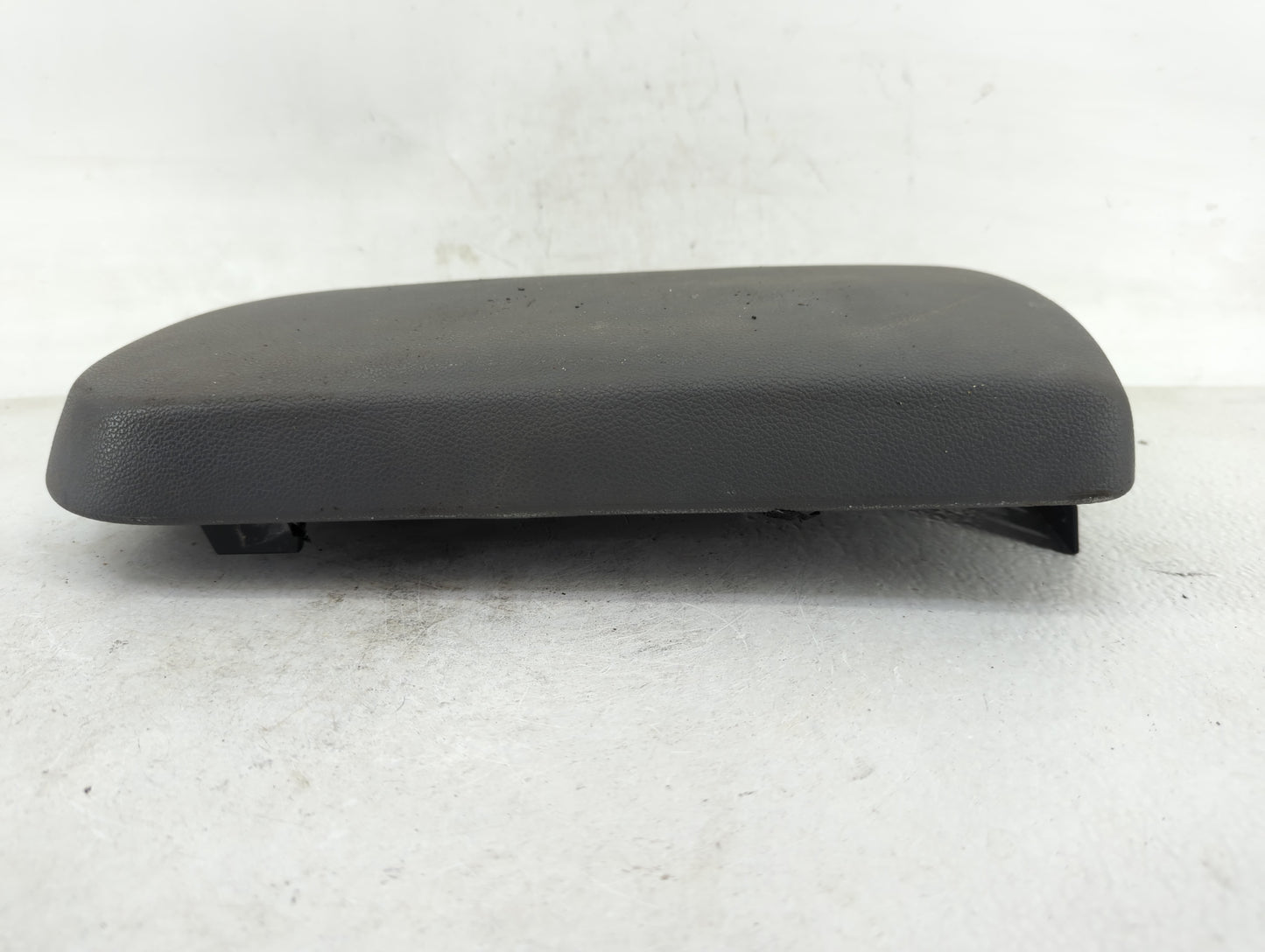 2005-2007 Ford Freestyle Center Console Armrest Cover Lid Fits Fits 2005 2006 2007 OEM Used Auto Parts - Oemusedautoparts1.c