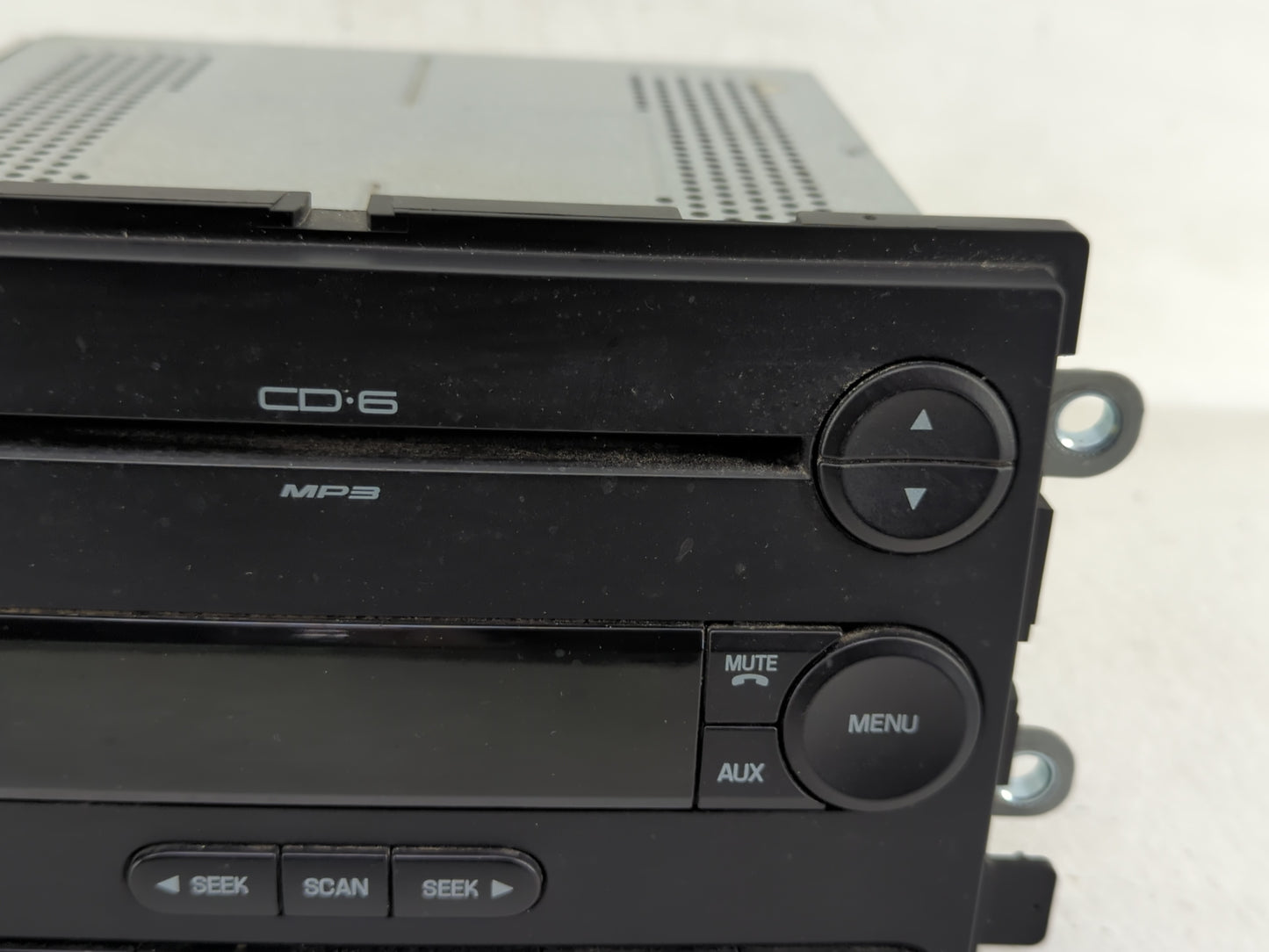 0 Ford Freestyle Radio AM FM Cd Player Receiver Replacement Fits OEM Used Auto Parts - Oemusedautoparts1.com