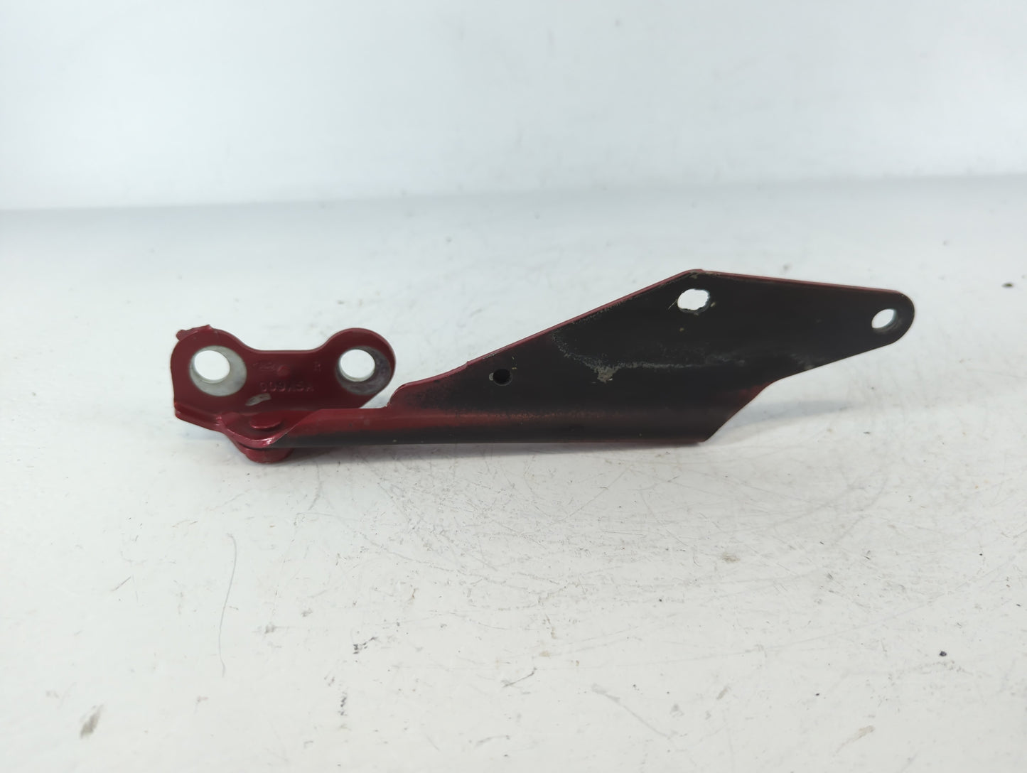 2005 Ford Freestyle Passenger Hood Hinge - Oemusedautoparts1.com