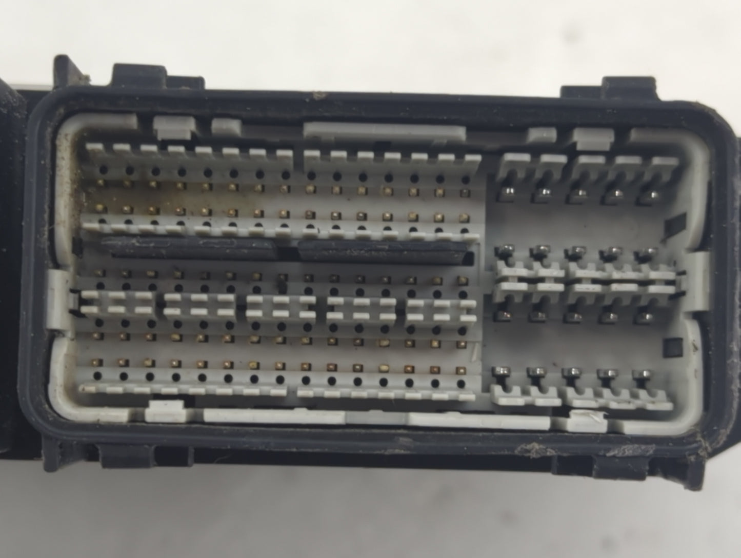 2014-2016 Ford Fusion PCM Engine Control Computer ECU ECM PCU OEM Fits Fits 2014 2015 2016 OEM Used Auto Parts - Oemusedauto
