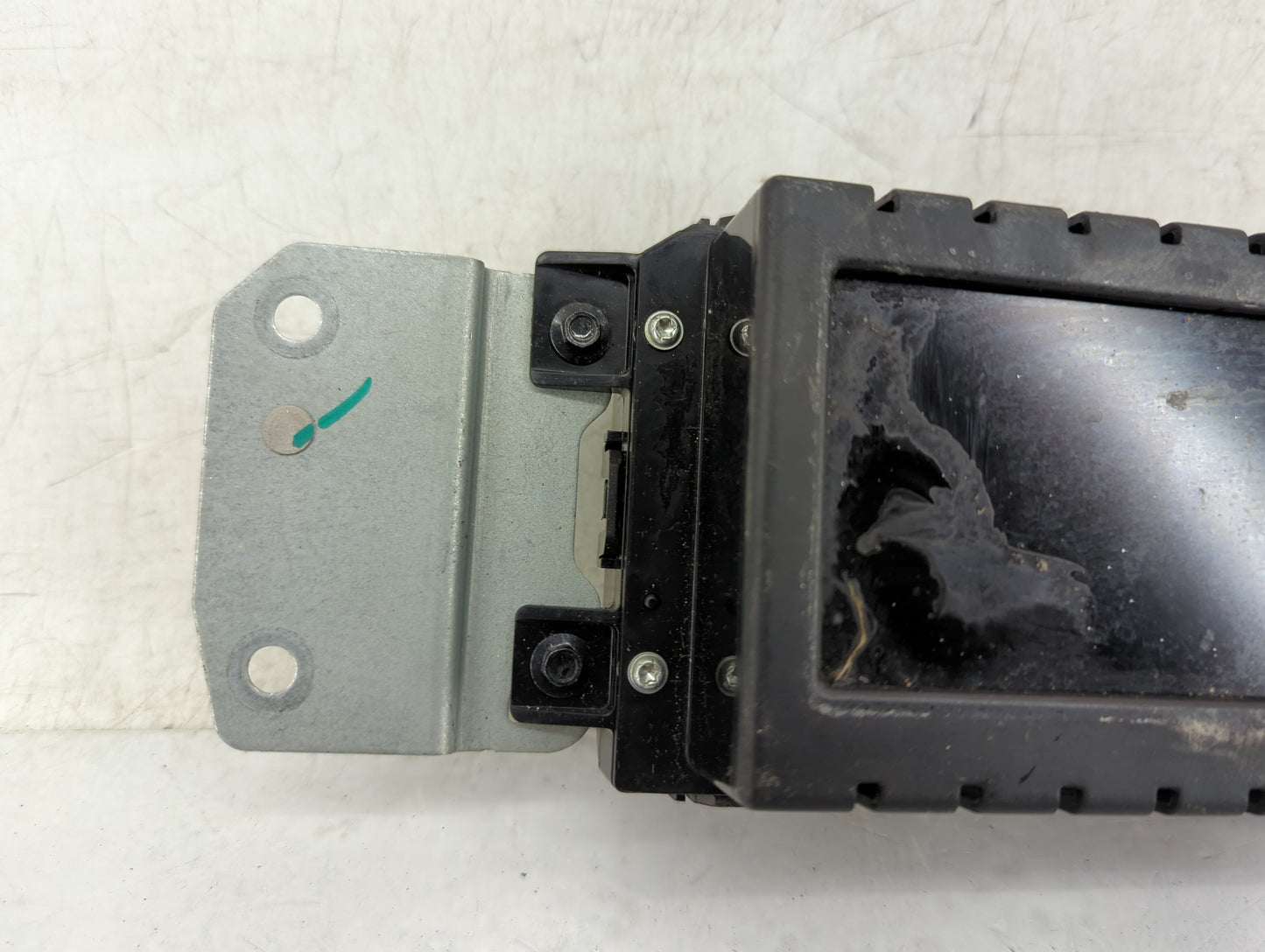 2013-2015 Ford Fusion Radio AM FM Cd Player Receiver Replacement Fits Fits 2013 2014 2015 OEM Used Auto Parts - Oemusedautop