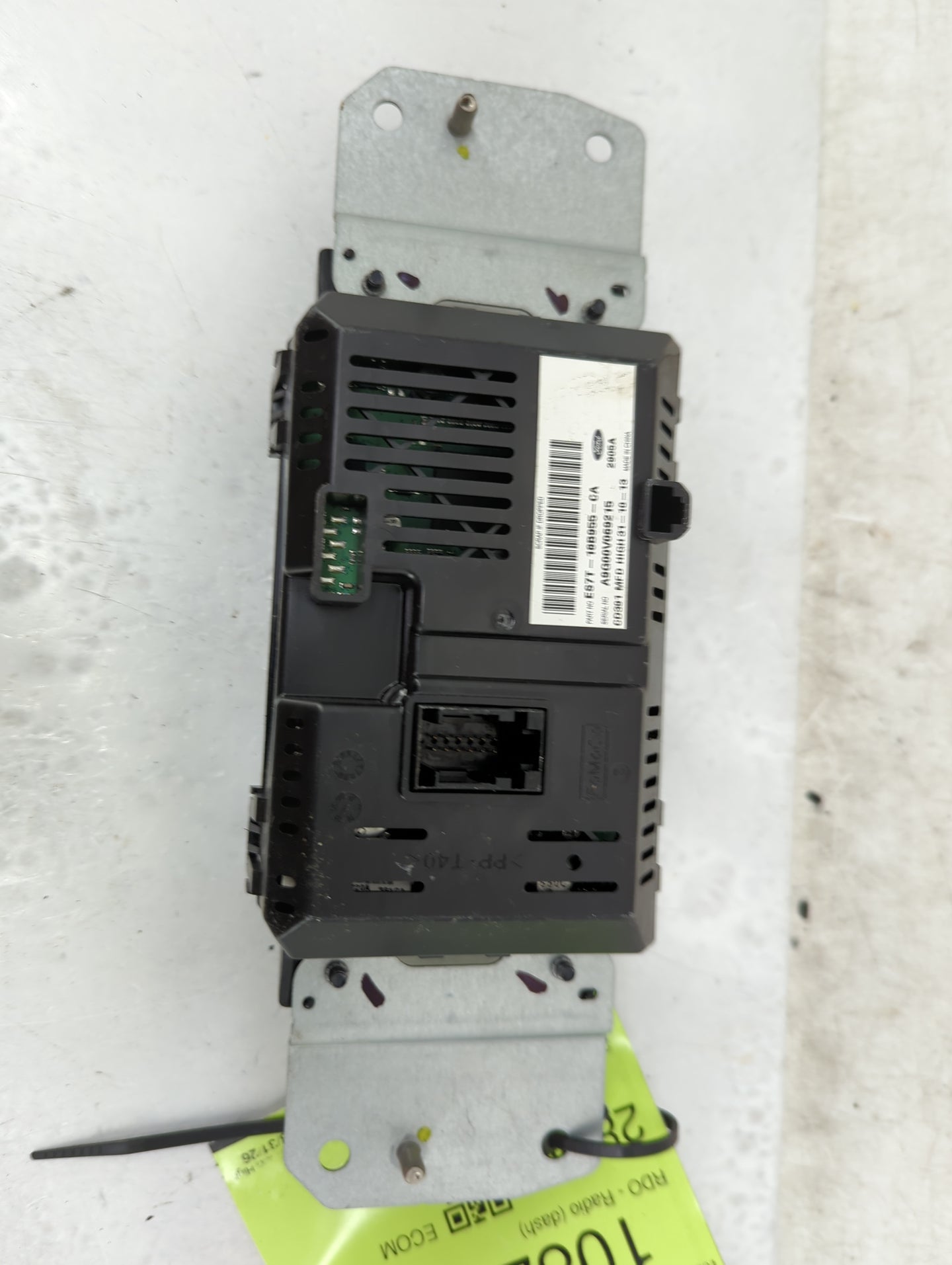 2013-2015 Ford Fusion Radio AM FM Cd Player Receiver Replacement Fits Fits 2013 2014 2015 OEM Used Auto Parts - Oemusedautop