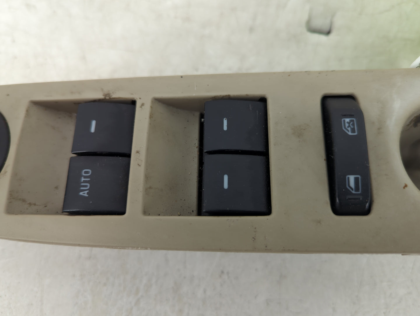 2006-2012 Ford Fusion Master Power Window Switch Replacement Driver Side Left Fits OEM Used Auto Parts - Oemusedautoparts1.c