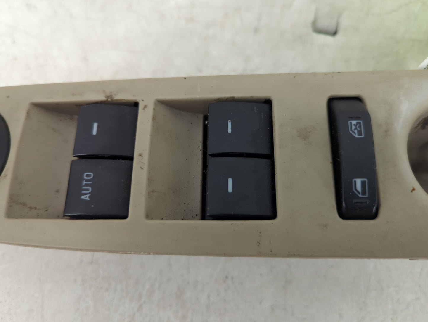2006-2012 Ford Fusion Master Power Window Switch Replacement Driver Side Left Fits OEM Used Auto Parts - Oemusedautoparts1.c