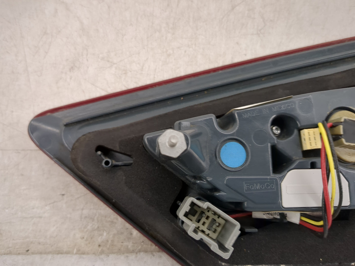 2013-2016 Ford Fusion Driver Left Side Deck Lid Mounted Tail Light 1158218 - Oemusedautoparts1.com